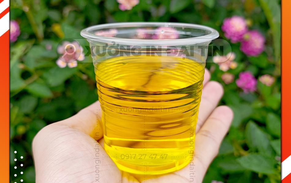 LY NHỰA SỌC 220ML 