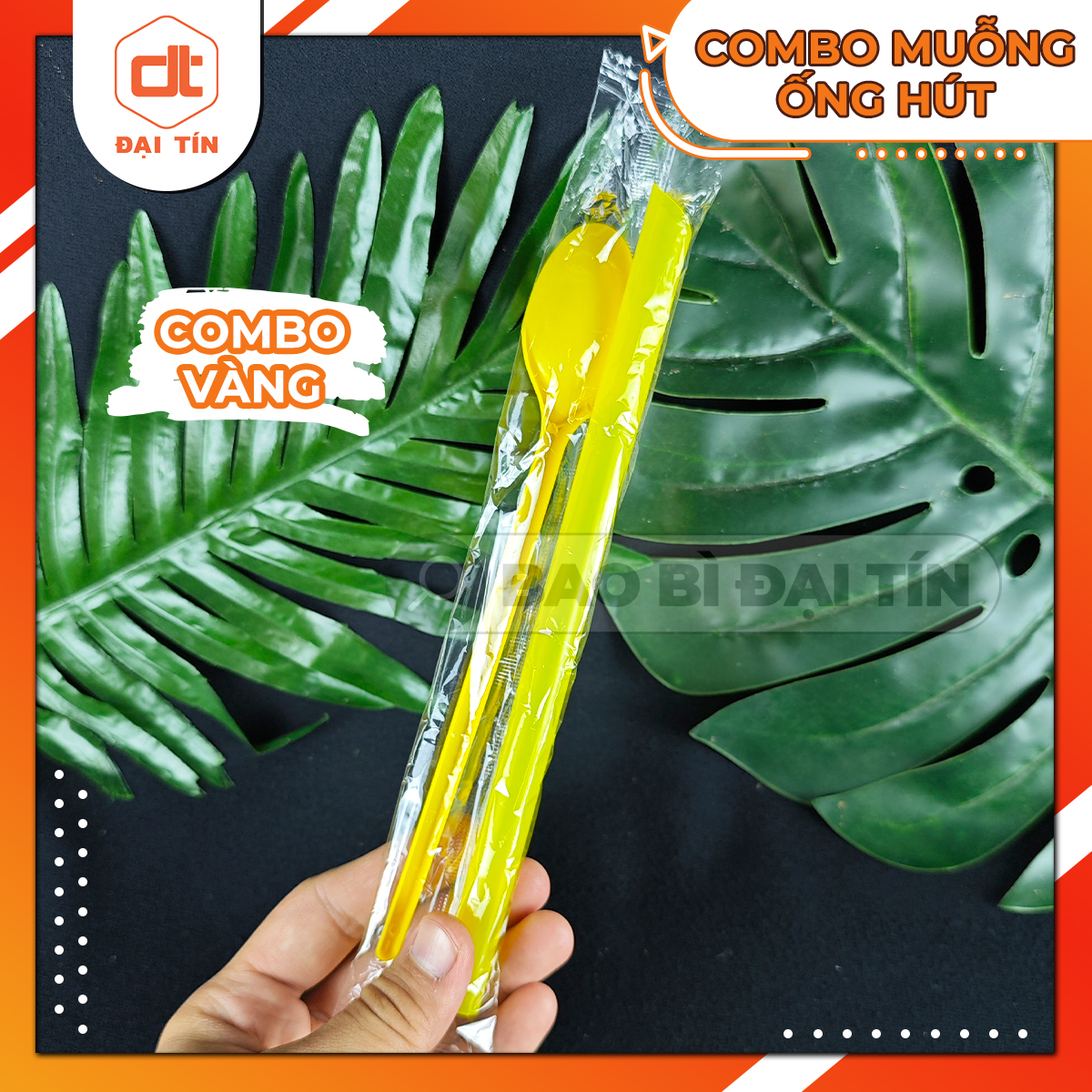 Combo muỗng + ống hút